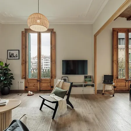 Daire Walla - 3 Bedrooms And Balcony In Eixample Dreta *