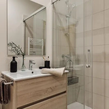 Walla - 3 Bedrooms And Balcony In Eixample Dreta * Barselona