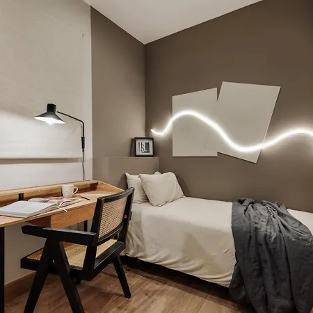 Walla - 3 Bedrooms And Balcony In Eixample Dreta Daire Barselona